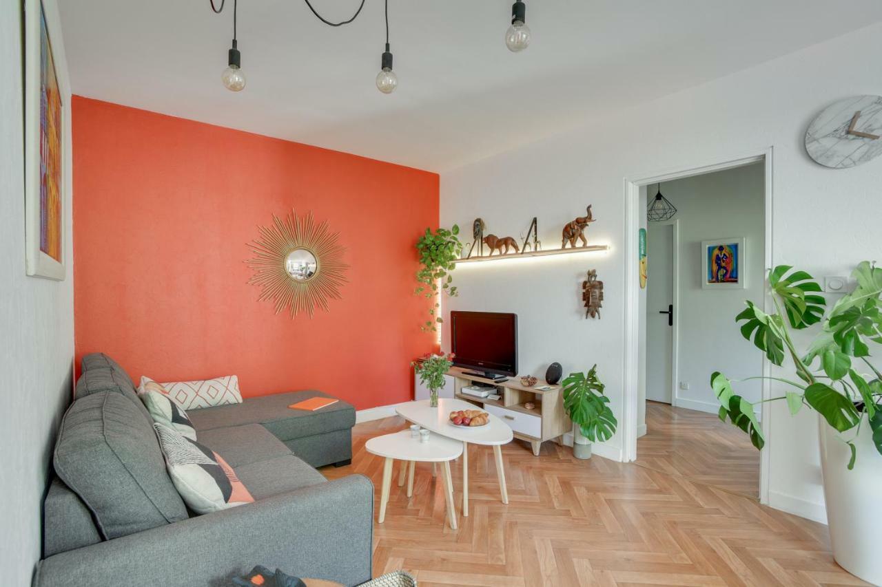 Ferienwohnung Votre Escale - Le Globe Trotteur Niort Exterior foto